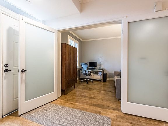 4th image of 5831 Seawalk Dr Unit 139