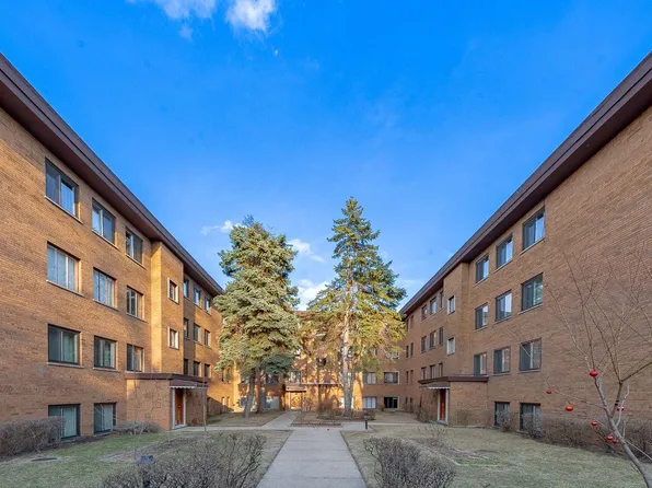 7351 N Ridge Blvd APT Ga, Chicago, IL 60645