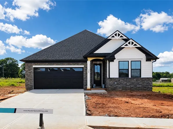 188 Tiger Lily Dr, Anderson, SC 29621