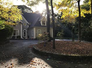 865 Reservoir Rd, Southbury, CT 06488