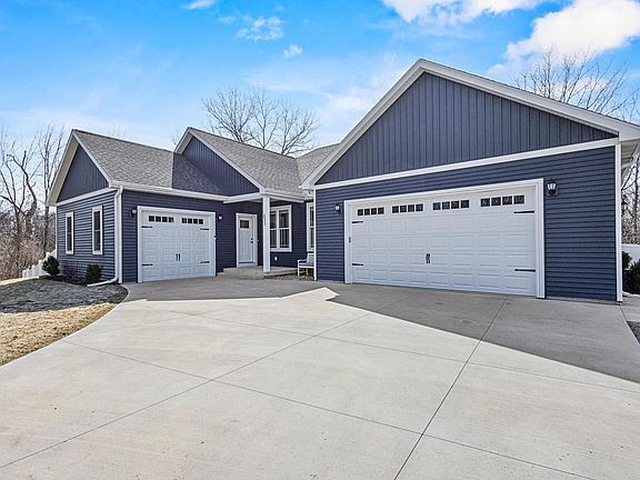 5th image of 631 Fiddlehead Court
