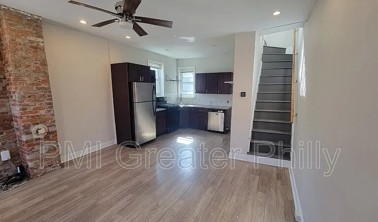 306 Cambridge St — Photo 2
