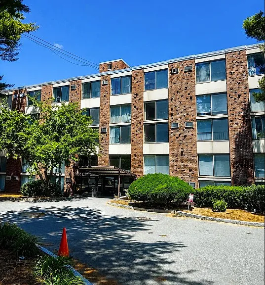 993 Massachusetts Ave #305 — Photo 1