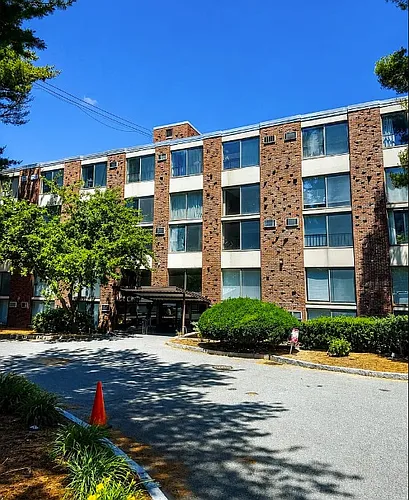 993 Massachusetts Ave #305 Photo 1