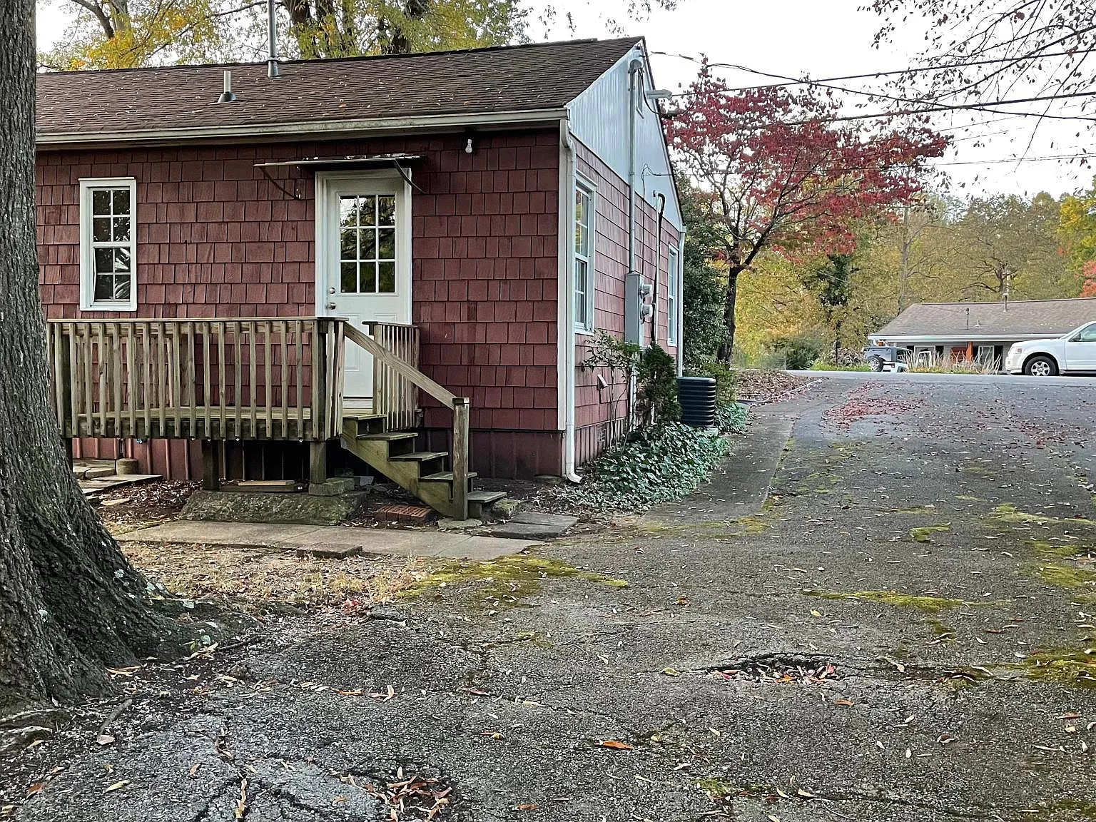 385 Robertsville Rd — Photo 2