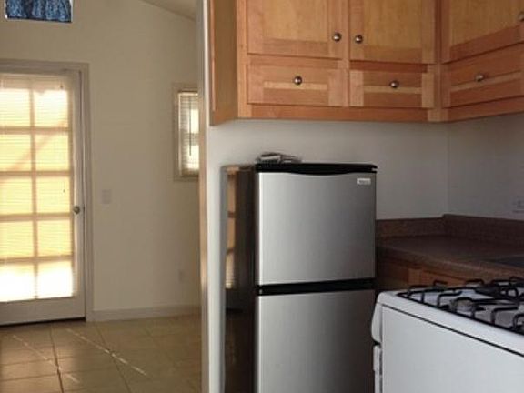 2nd image of 5075 Niagara Ave APT 1