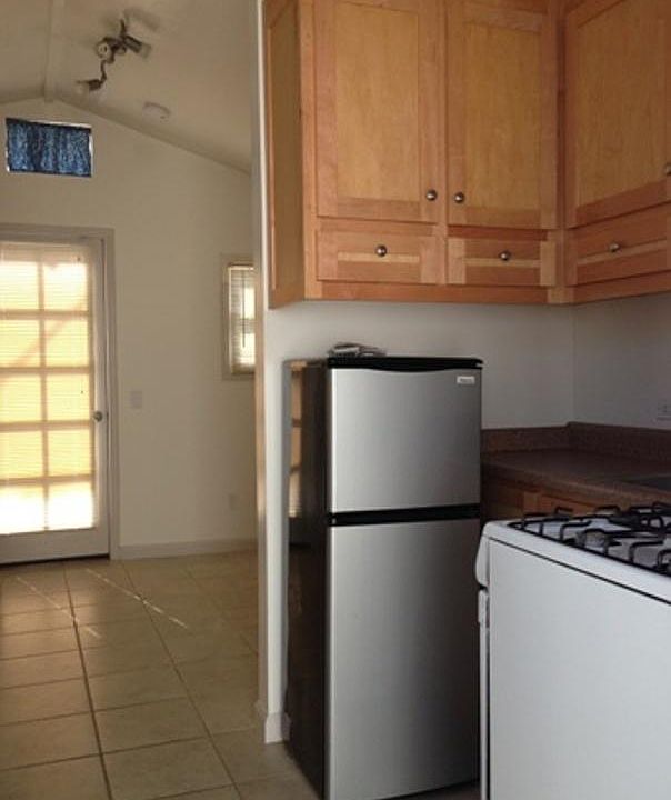 1st image of 5075 Niagara Ave #3