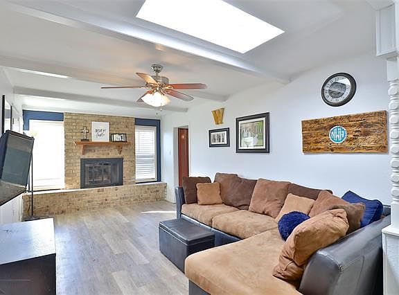 3rd image of 2349 S 27th St