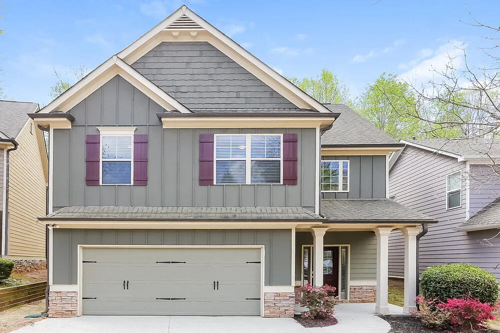 4 bed, 2.0 bath, 2180 sqft, $2,525 — Photo 1