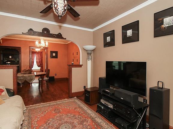 5th image of 144 Bellfield Ave