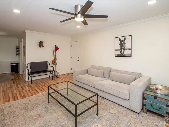 4736 Hedgemore Dr Unit B, Charlotte, NC 28209