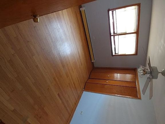 5th image of 5236 W Diversey Ave