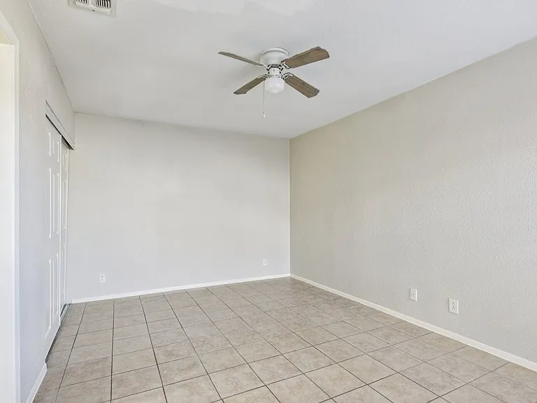 1314 Bitterlake — Photo 16