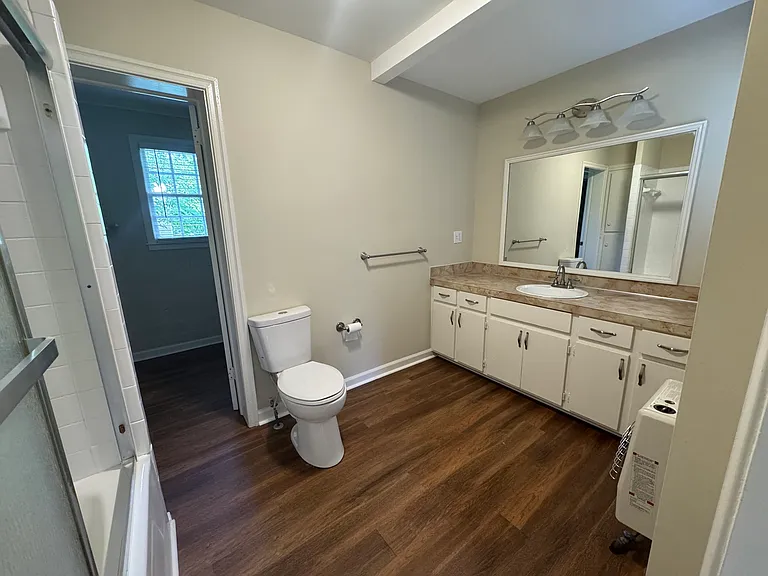 6243 Highland Ave — Photo 8