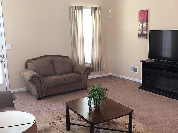 5th image of 10000 Goldenwood Ct