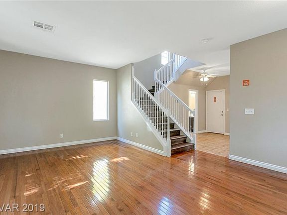 5th image of 10001 Via Toro Ave