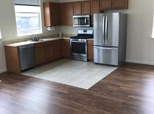 2460 Van Patter Dr, Santa Rosa, CA 95403