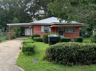 811 N Cherry St, Dothan, AL 36303