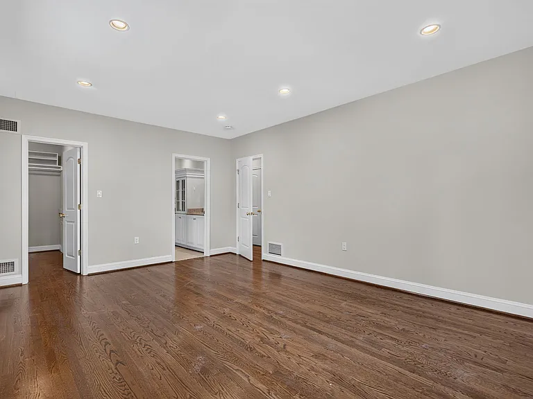 6216 Goodview St — Photo 30