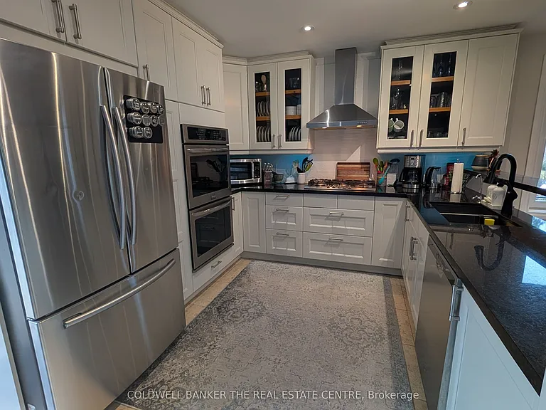 247 Poplar Ave — Photo 7