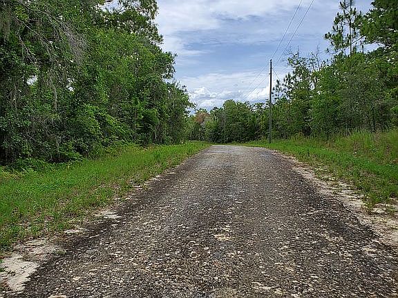 2nd image of 14217 Earline Rd