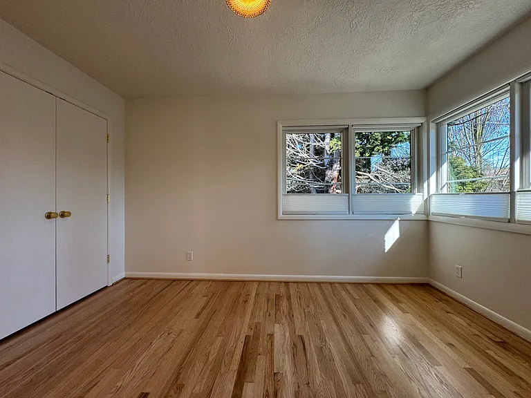 807-817 SE 29th Ave — Photo 12