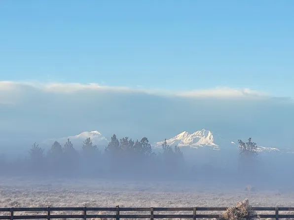 8835 SW Equestrian Pl, Terrebonne, OR 97760