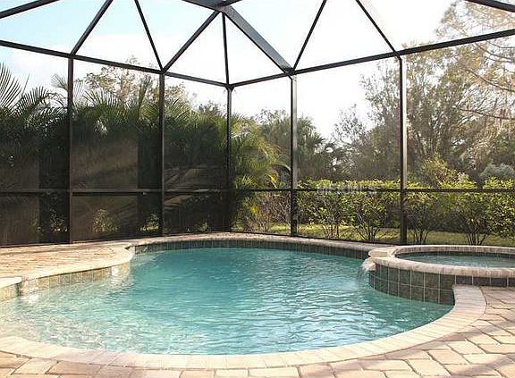 4th image of 7685 Silverwood Ct