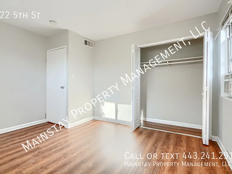 922 5th St — Photo 15