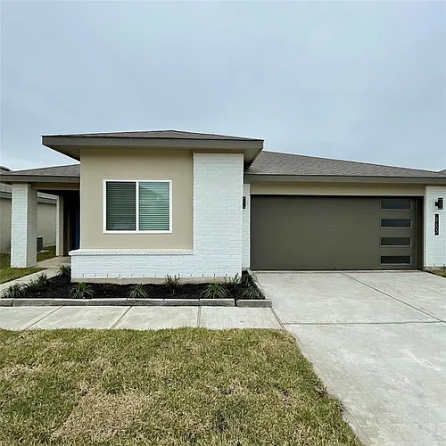 215 Dusty Bridle Ln Photo 1