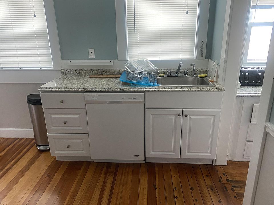 1st image of 90 South St #U1