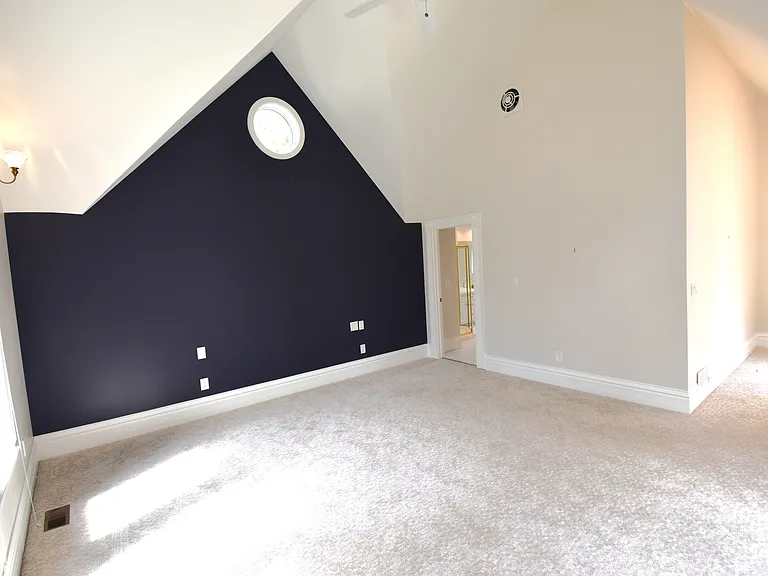 2105 S Fillmore St — Photo 34