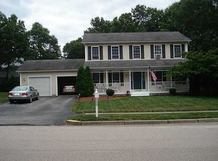 18 Regalwood Dr, Coventry, RI 02816