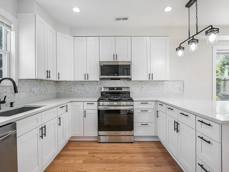 1309 Ridgewood Dr — Photo 13