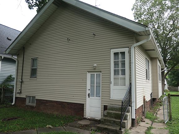 2nd image of 154 S Spencer Ave