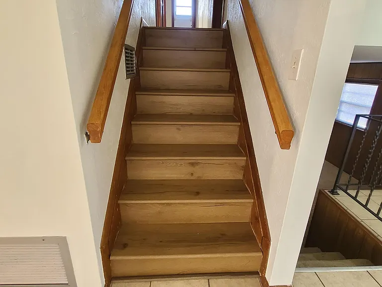 1646 W Paradise Ln — Photo 15