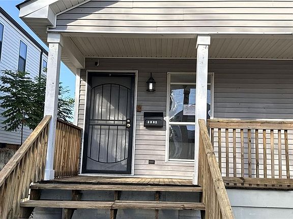 4th image of 3902-04 Louisiana Avenue Pkwy