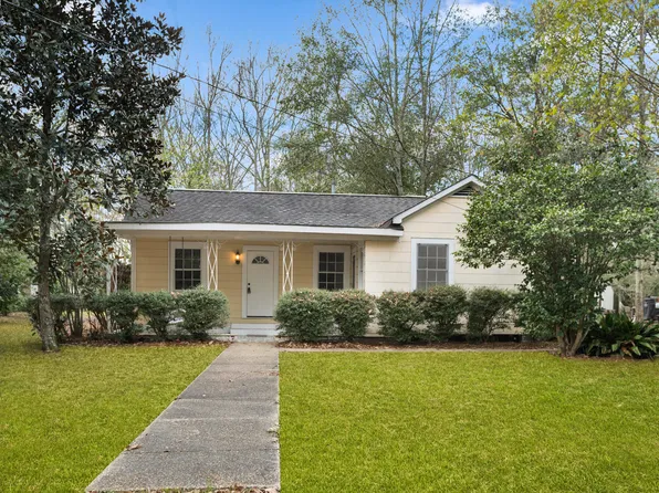 210 Ford Dr, Petal, MS 39465