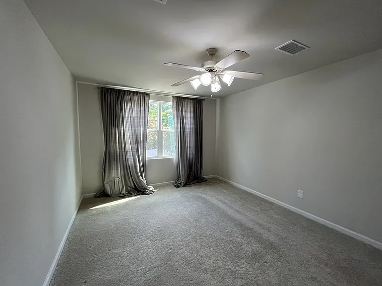 1532 39th Avenue Loop Northeastunit #5 — Photo 36