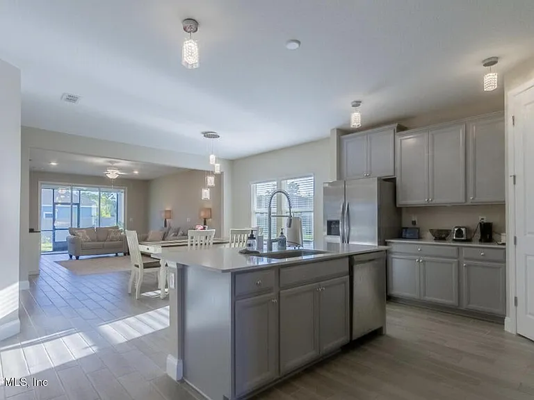 134 Sadler Ct — Photo 8
