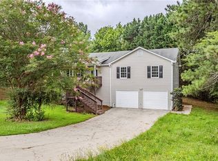 49 Sweetwater Ct, Powder Springs, GA 30127