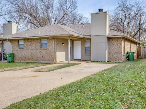 2407 Windy Pine Ln, Arlington, TX 76015
