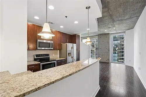 855 W Peachtree St NE #2211 Photo 1