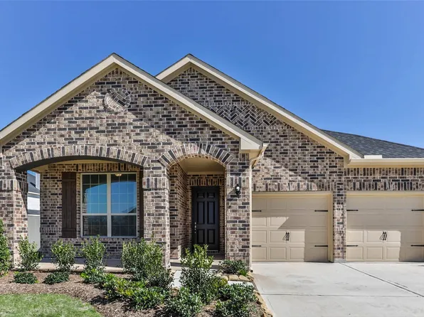 2328 High Plain Ln, Waxahachie, TX 75167