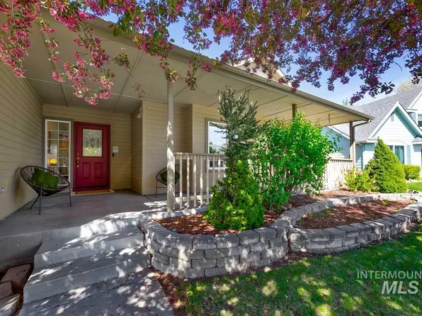 1769 S Magic Mill Pl, Boise, ID 83709