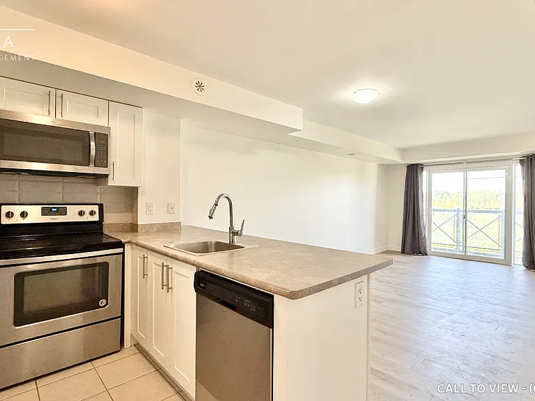 30 Dunsheath Way #514 — Photo 3
