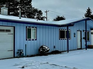 381 Cottonwood Dr, Richland, WA 99352