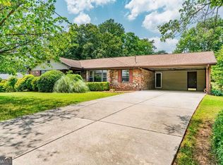 3854 Ridgewood Dr SE, Smyrna, GA 30080