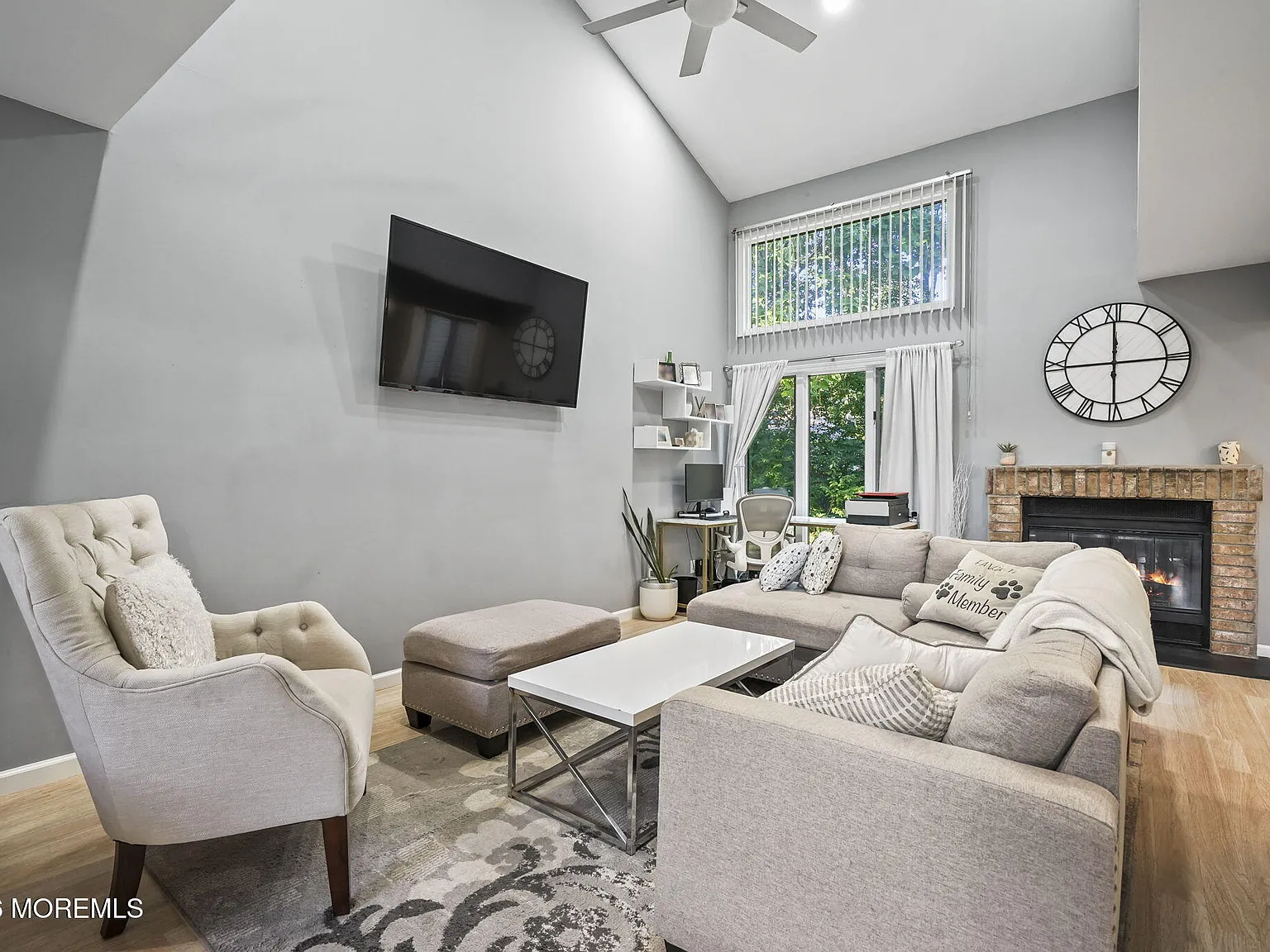 2 bed, 2.5 bath, 1473 sqft, $3,250 — Photo 4