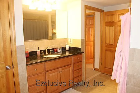 2360 Commonwealth Ave #1-2 — Photo 8